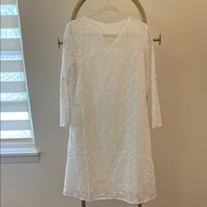 Amazon White Midi Dress with Elegant Design